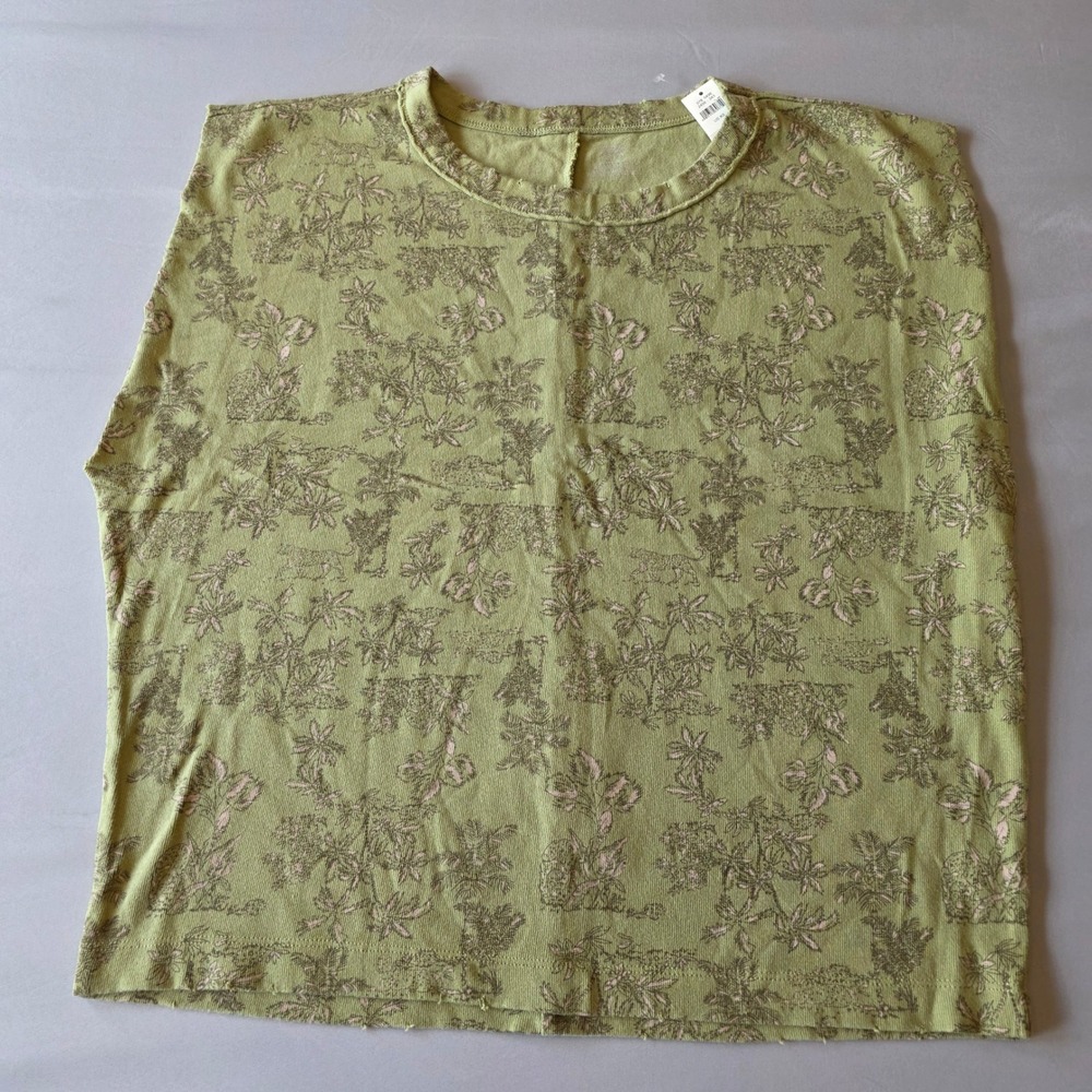 Aerie Womens XS T Shirt Green Floral Print Short Sleeve Casual‎ Top distressed